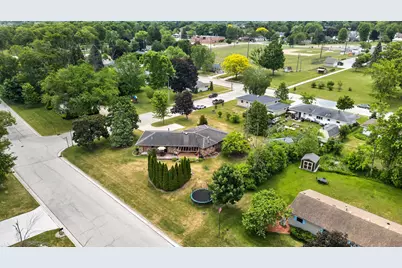 822  Woodland St, Plymouth, WI 53073 - Photo 42