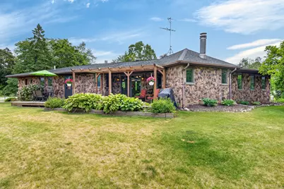 822  Woodland St, Plymouth, WI 53073 - Photo 36