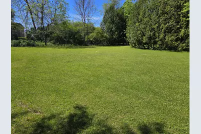 420 E Church St, Mishicot, WI 54228 - Photo 10
