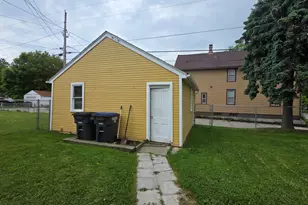 1423 N 17th St, Sheboygan, WI 53081 - Photo 32