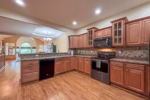 650 Waters Edge Dr, Whitewater, WI 53190 - Photo 10