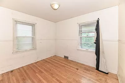 3136 N 77th St, Milwaukee, WI 53222 - Photo 12
