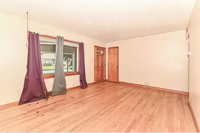 3136 N 77th St, Milwaukee, WI 53222 - Photo 6