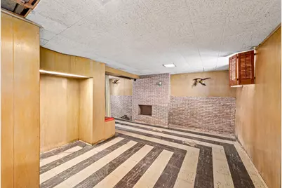 1756 S 72nd St, West Allis, WI 53214 - Photo 36
