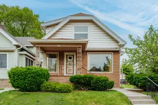 1756 S 72nd St, West Allis, WI 53214 - Photo 1