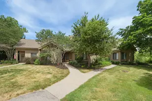964 Duck Pond Rd, Fontana, WI 53125 - Photo 18
