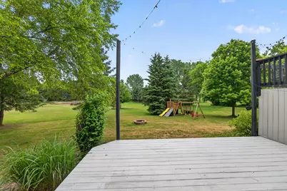 215  Quail Cir, Newburg, WI 53090 - Photo 32
