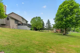 215 Quail Cir, Newburg, WI 53090 - Photo 38