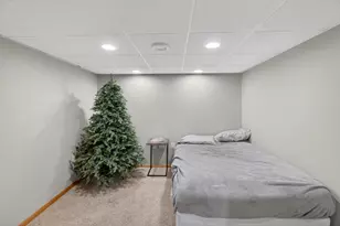 215 Quail Cir, Newburg, WI 53090 - Photo 26