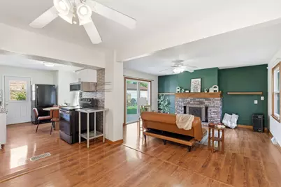 471 E Morgan Ave, Milwaukee, WI 53207 - Photo 6