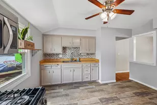 8801 W Lawn Ave, Milwaukee, WI 53225 - Photo 6
