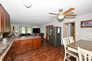 7142 Hwy 36 -, Lake Geneva, WI 53147 - Photo 18