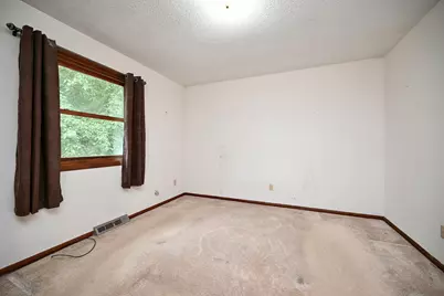 217  13th Ave, Onalaska, WI 54650 - Photo 10