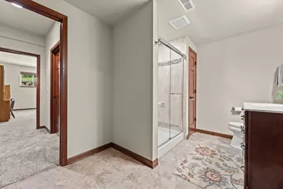 2406  Deercrest Ct, Waukesha, WI 53188 - Photo 50