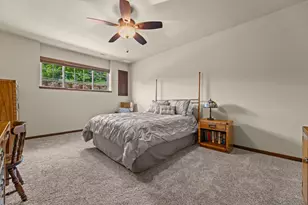 2406 Deer Crest Ct, Waukesha, WI 53188 - Photo 46