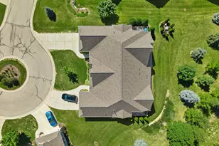 2406 Deer Crest Ct, Waukesha, WI 53188 - Photo 62