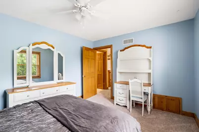10133 N Foxkirk Dr, Mequon, WI 53097 - Photo 30