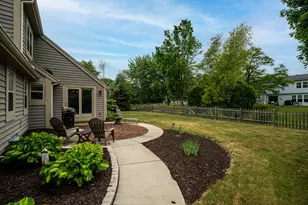 10133 N Foxkirk Dr, Mequon, WI 53097 - Photo 42