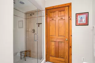10133 N Foxkirk Dr, Mequon, WI 53097 - Photo 28