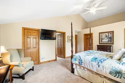 10133 N Foxkirk Dr, Mequon, WI 53097 - Photo 26