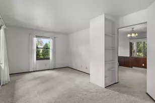 1441 Lee Cir, Manitowoc, WI 54220 - Photo 6