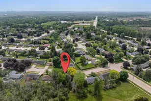 1441 Lee Cir, Manitowoc, WI 54220 - Photo 28