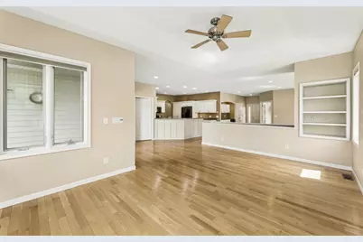 1281  Bentgrass Ct, Onalaska, WI 54650 - Photo 10