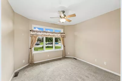 1281  Bentgrass Ct, Onalaska, WI 54650 - Photo 14