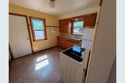 1956 S 77th St, West Allis, WI 53219 - Photo 4