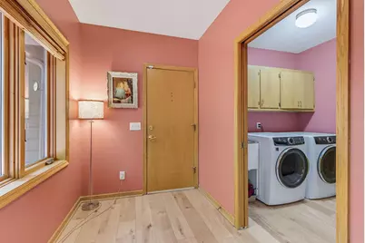 3532 S 121st Ct, Greenfield, WI 53228 - Photo 22