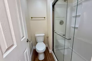 1224 W Baldwin Ct, Mequon, WI 53092 - Photo 24