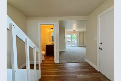 1224 W Baldwin Ct, Mequon, WI 53092 - Photo 14
