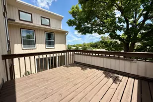 1224 W Baldwin Ct, Mequon, WI 53092 - Photo 36