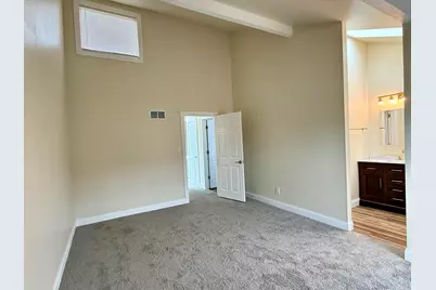 1224 W Baldwin Ct, Mequon, WI 53092 - Photo 20