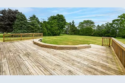 3370 N 129th St, Brookfield, WI 53005 - Photo 32