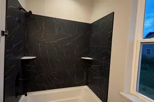 9800 N Migratory Ct, Mequon, WI 53097 - Photo 10