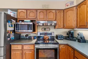 4406 Hunters Glen Dr, Sheboygan, WI 53083 - Photo 20