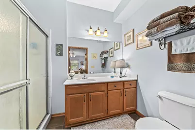 9258 W Kelly Pl, Greendale, WI 53130 - Photo 16