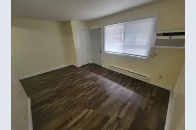 421  10th St, La Crosse, WI 54601 - Photo 10