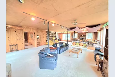 711  Giddings Ave, Sheboygan Falls, WI 53085 - Photo 8