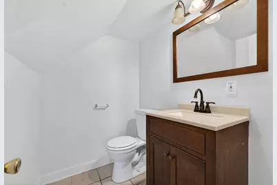 2010  16th St, Racine, WI 53403 - Photo 10
