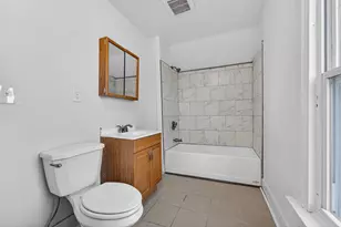 2010 16th St, Racine, WI 53403 - Photo 12