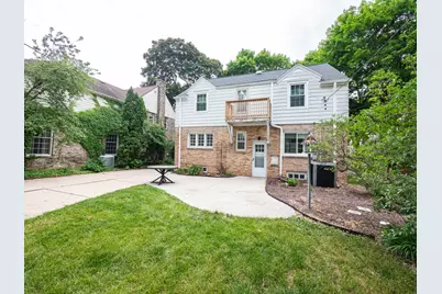 2638 N 88th St, Wauwatosa, WI 53226 - Photo 2