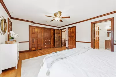 5079 N Lake Dr, Whitefish Bay, WI 53217 - Photo 32