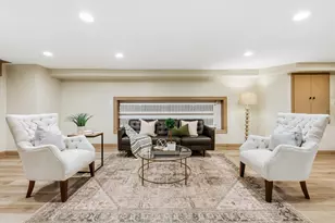 5079 N Lake Dr, Whitefish Bay, WI 53217 - Photo 52