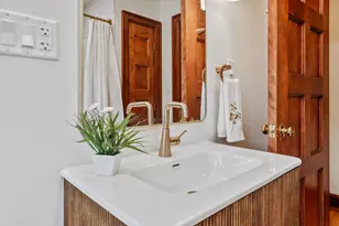 5079 N Lake Dr, Whitefish Bay, WI 53217 - Photo 44