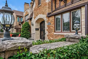 5079 N Lake Dr, Whitefish Bay, WI 53217 - Photo 56