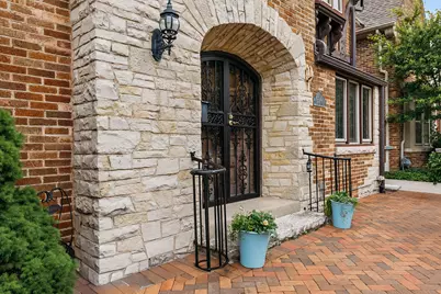 5079 N Lake Dr, Whitefish Bay, WI 53217 - Photo 2