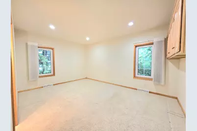 707  Giddings Ave, Sheboygan Falls, WI 53085 - Photo 10