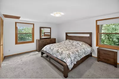 9015 S 84th St, Franklin, WI 53132 - Photo 22